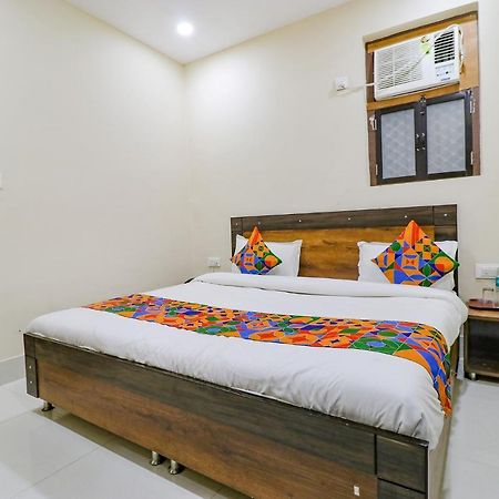 Fabexpress Kartikey Inn Haridwār Esterno foto