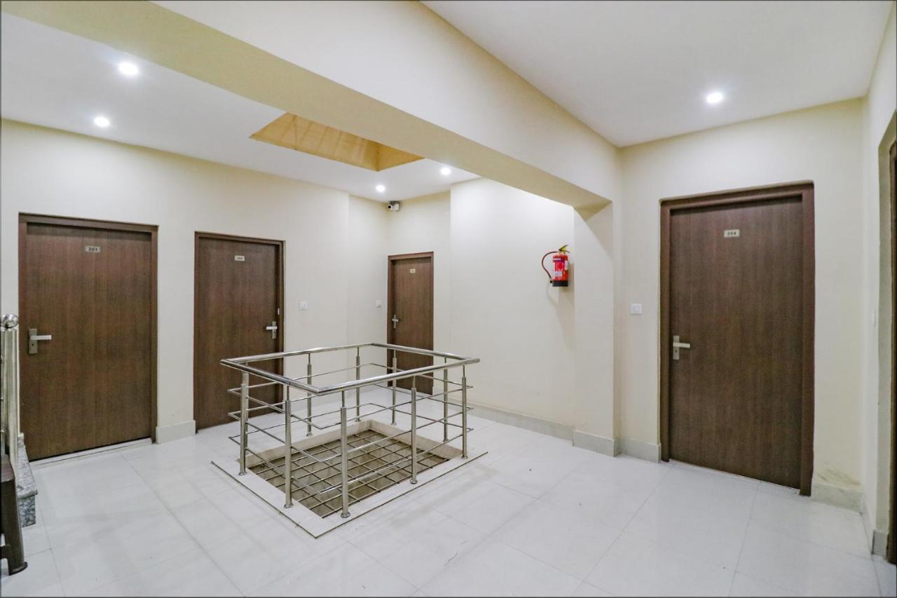 Fabexpress Kartikey Inn Haridwār Esterno foto