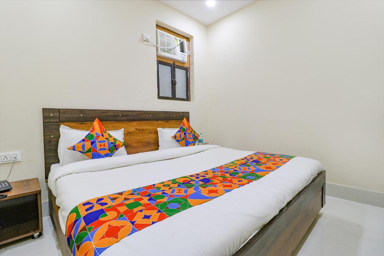 Fabexpress Kartikey Inn Haridwār Esterno foto